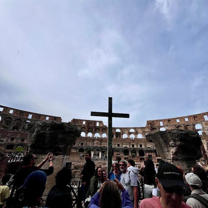 fe924505-4b05-4c90-88d5-7d63b3100bad